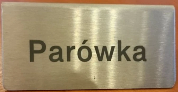 ikmet tabliczka grawerowana.JPG