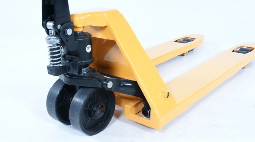 Paleciak HPT-V 2000 kg z długimi widłami 1500 mm