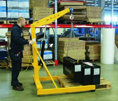 Żuraw do palet SA1000 o udźwigu do 1000 kg
