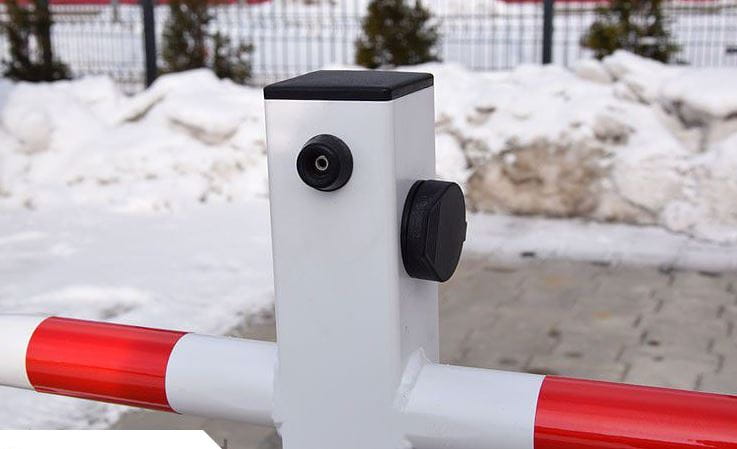 Stalowa blokada parkingowa ocynkowana i malowana