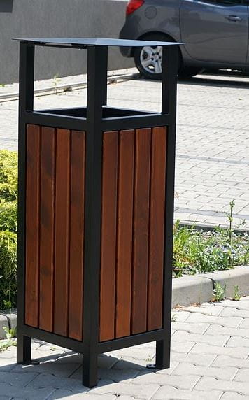 Kosz na śmieci Onyx A z daszkiem i listwami drewnianymi