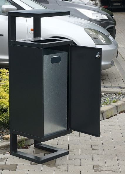 kosz 3.JPGKosz na odpadki Platon V, 50 l,  z popielnicą opróżnianie