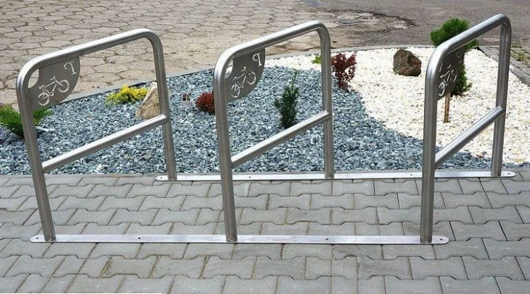 stojak U16 2.JPG