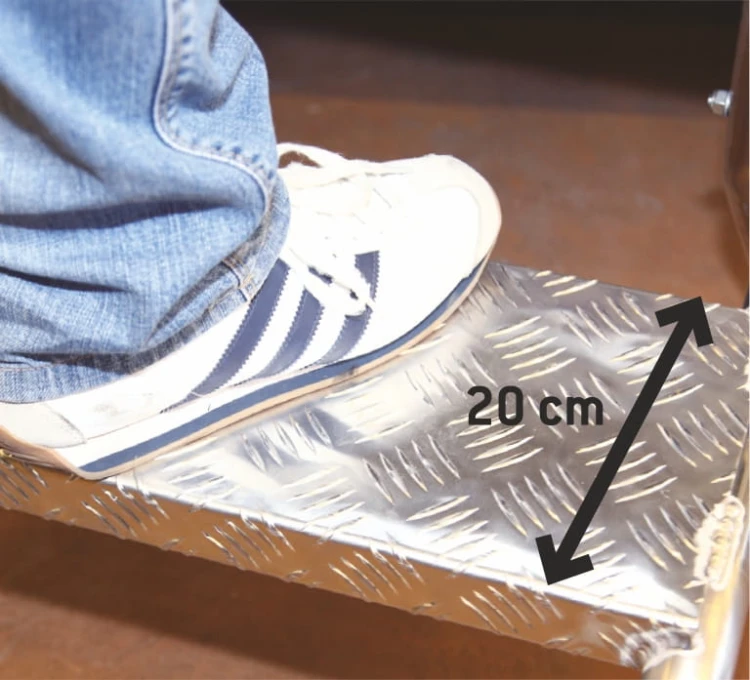 Schody serwisowe aluminiowe SGA02 2 stopnie