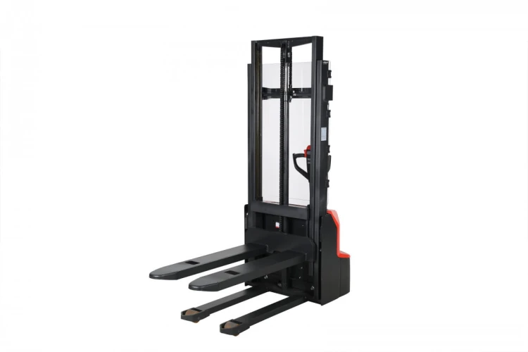 wózek z masztem 4.jpg