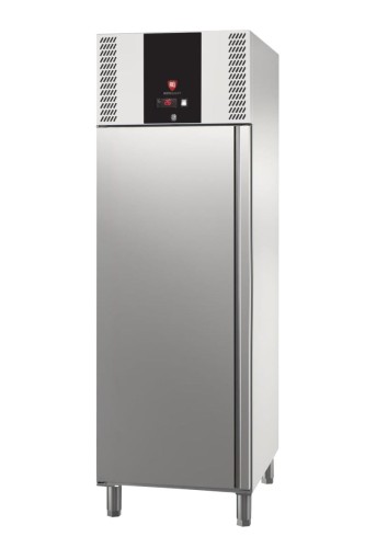 szafa chłodnicza.jpg