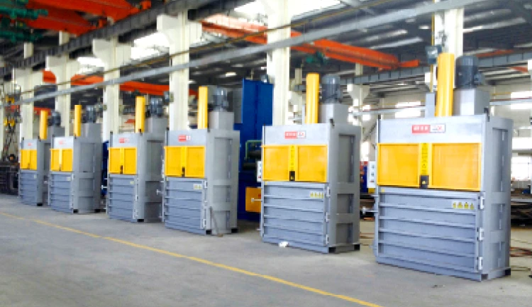Belownica pionowa do kartonu folii i plastiku XT Pack