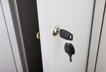 Szafa BHP socjalna metalowa ubraniowa zamek kluczowy PRAKTIK.PNG