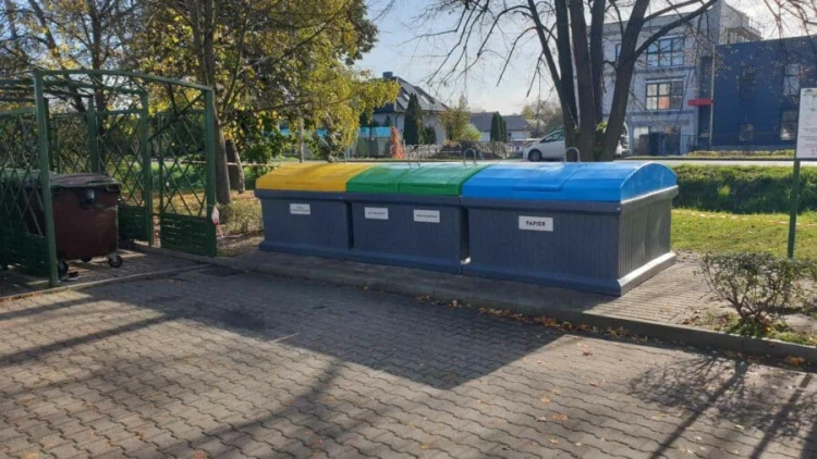 pojemnik naziemny.jpg