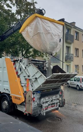 Wkład na odpady bez odcieków do pojemnika półpodziemnego