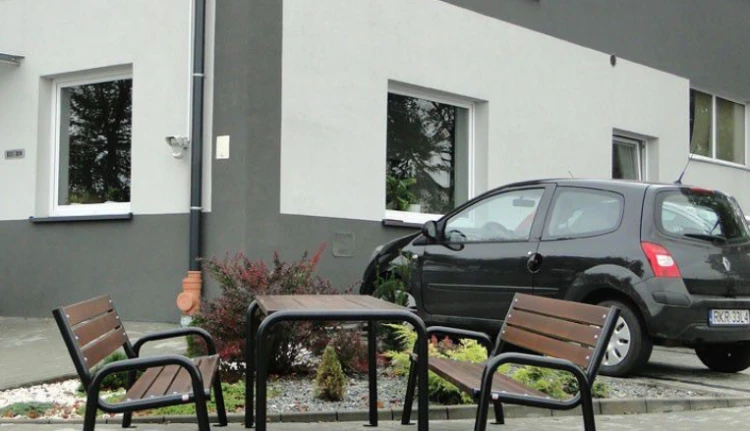 Zestaw ogrodowy z ławkami i stołem stal nierdzewna