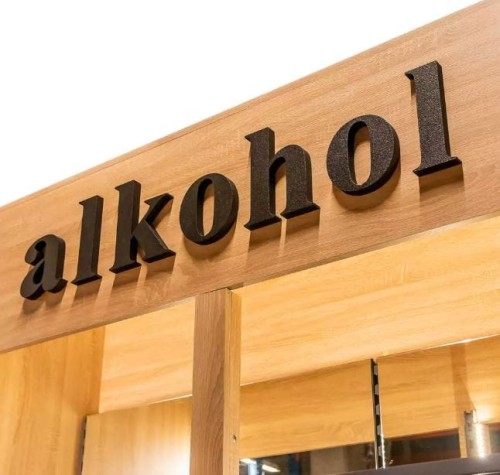 regał na alkohol napis.JPG