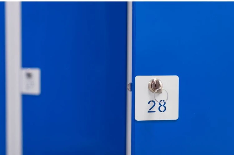 szafa ubraniowa zamek.JPG