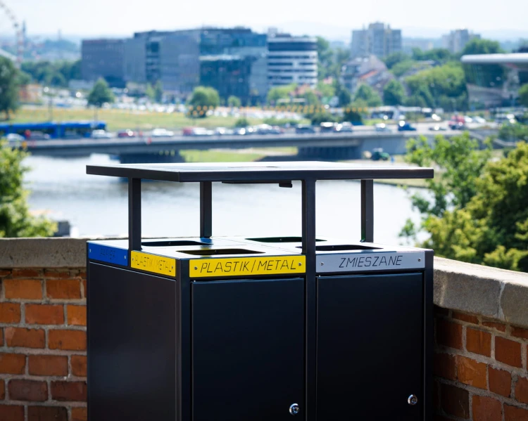 Kosz do segregacji odpadów i śmieci Jowisz 4x65l czarny, wawel 4.jpg