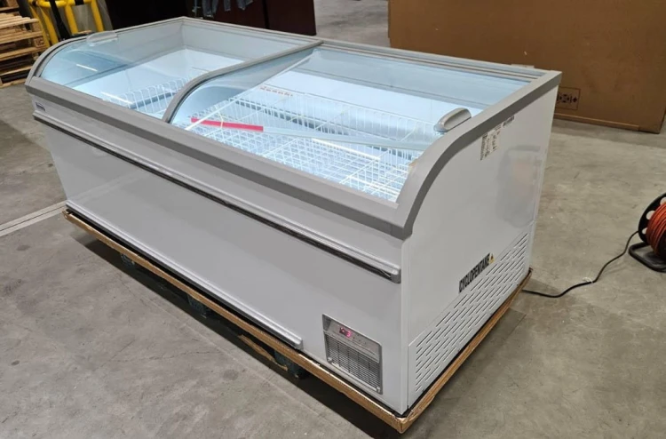 Zamrażarka XS 800 BYA AUTODEFROST , 200 x 85 x 85 cm, 800 litrów (wyspa mroźnicza, boneta).jpg