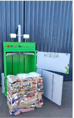 Belownica pionowa Ecobalers VB150 do kartonu i folii