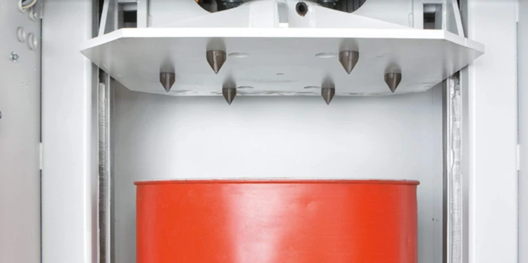 Prasa do beczek HSM Płyta prasująca z kolcami do otwierania beczek 200l.jpg