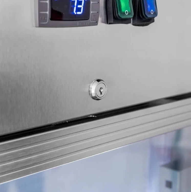 szafa zapleczowa 7.jpg