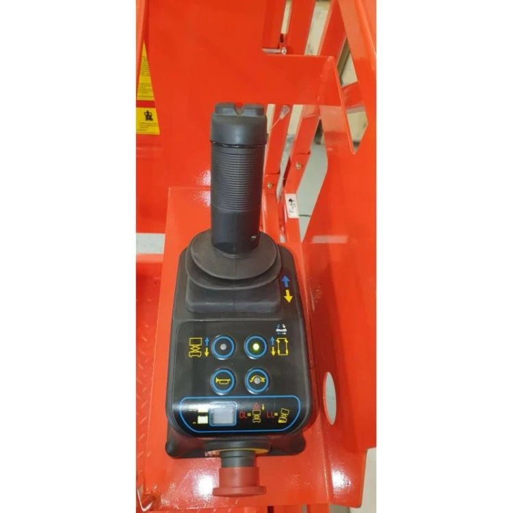 podnosnik koszowy samojezdny cfpt0608sp 230kg wysokosc podnoszenia 6m dc z bateria sterowanie.jpg