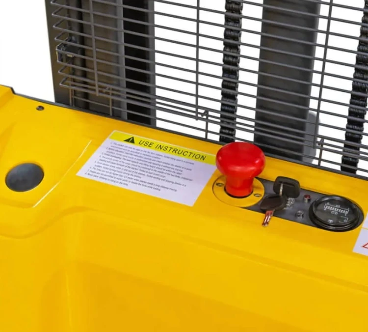 Wózek widłowy elektryczny o udźwigu 1,5 tony