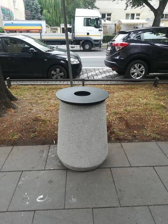 kosz-okragly-warszawski-z-deklem-plaskim-nr-kat-85.1_f.webp