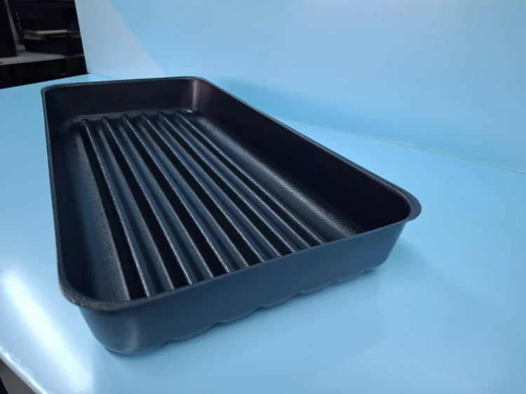 Pojemnik na pieczywo i błki z ABS ryflowany 50,6x24,6x6 cm.webp