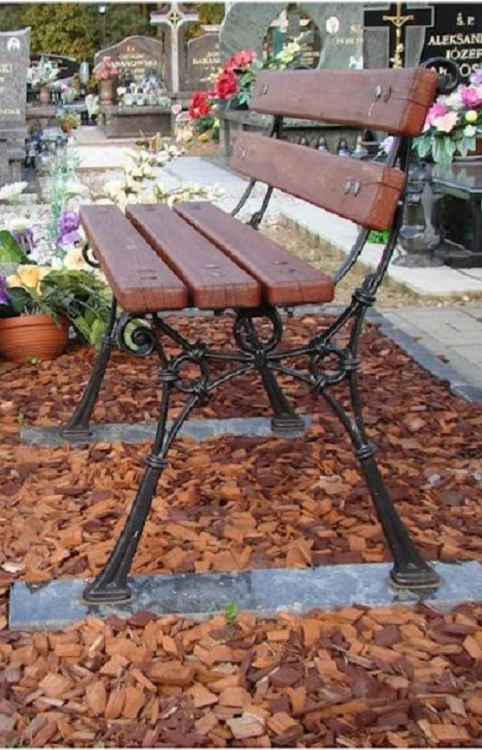 Żeliwna noga do ławki malowana proszkowo