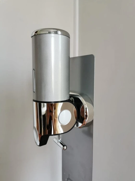 manual dispenser container.jpg