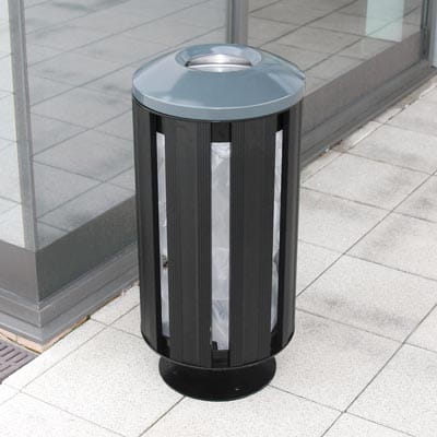 Wolnostojący kosz Fusion 60 l z wykończeniem imitującym drewno