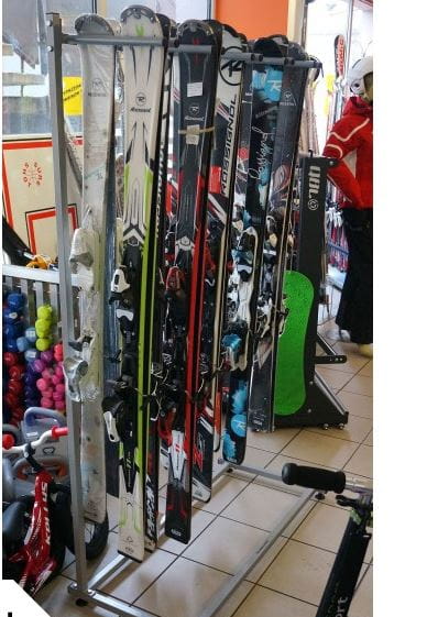 Stojak ekspozycyjny na narty SKI stal malowana