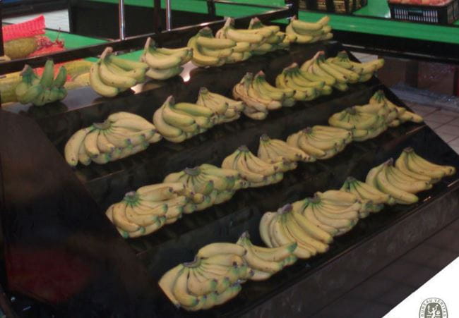 duży display pod banany.jpg