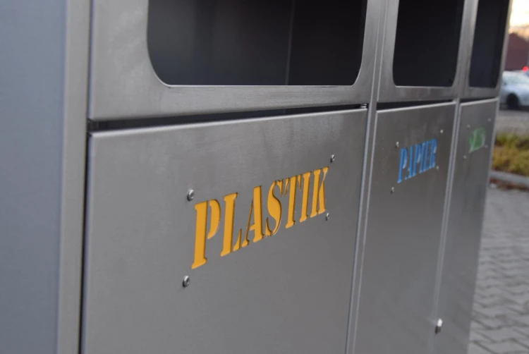 Etna napisy stal nierdzewna.JPG