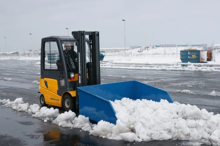 Pług z szuflą do wózków widłowych Truckskopa 1500 l