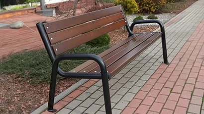 Ławki stalowe żeliwne betonowe drewniane
