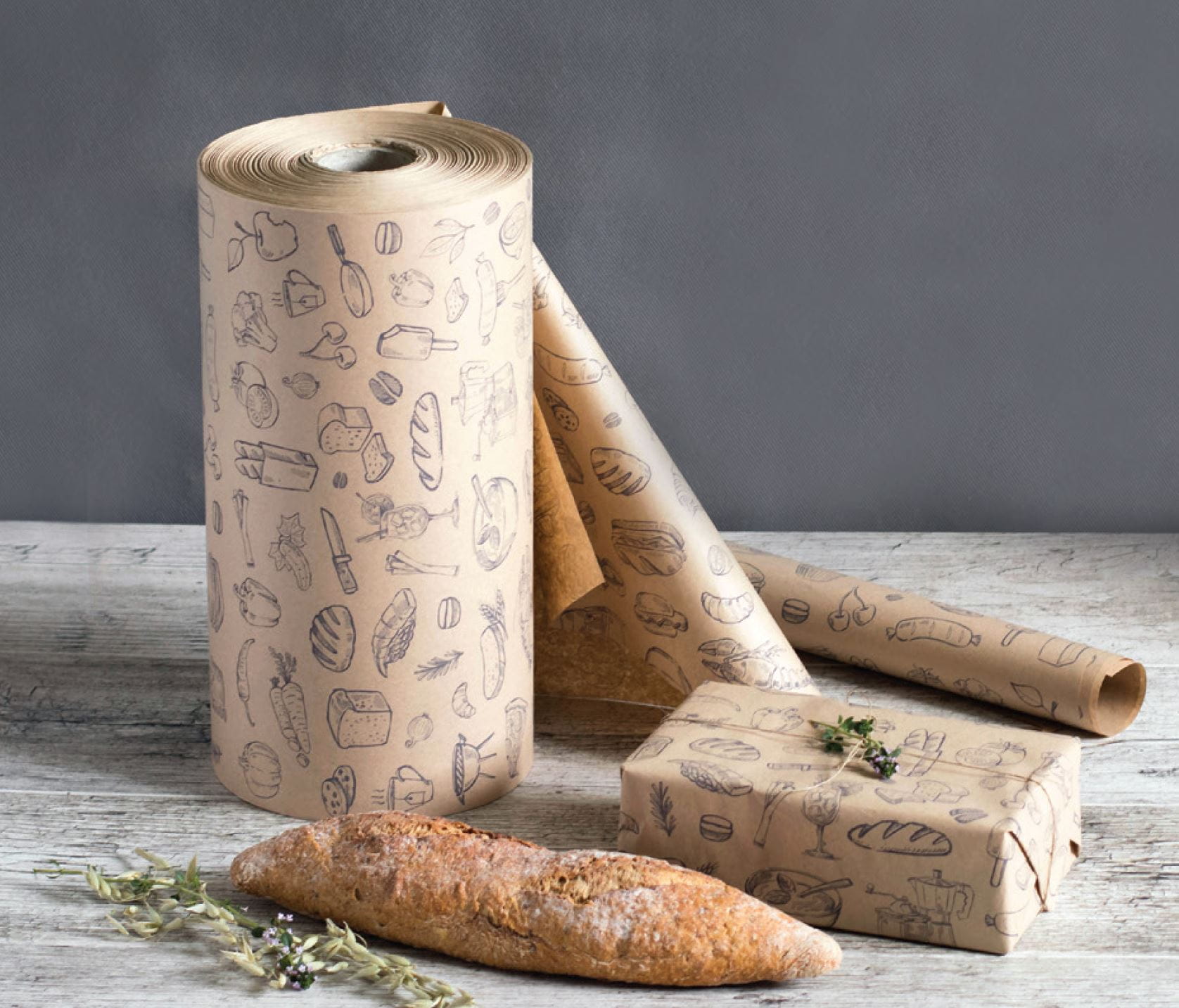 Papier powlekany PE, brązowy, na rolce,  z nadrukiem, 35 cm, 10 kg 