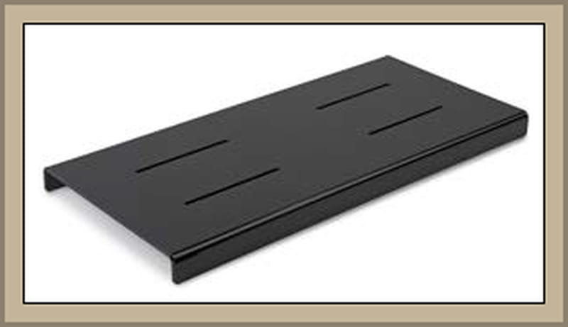 Kaskada 624x280x35mm, czarna plexi, (schodek, stopień) 1-poziomowa,   do prezentacji w ladzie