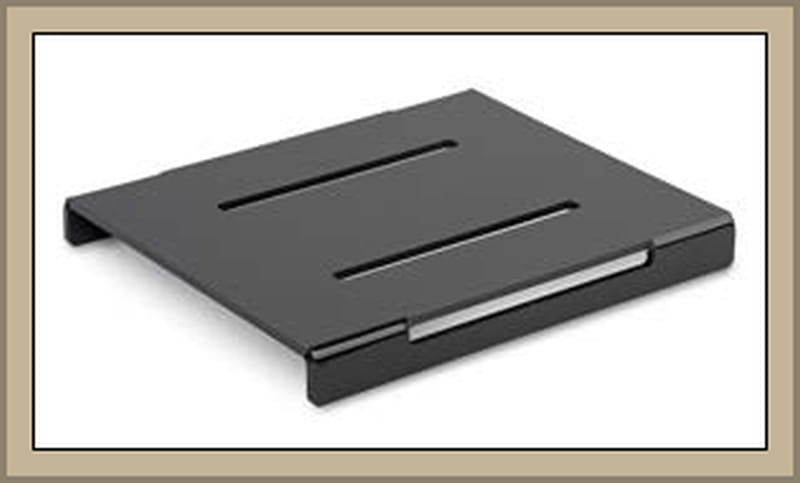 Kaskada (schodek, stopień) 1-poziomowa, 260x220x30mm do prezentacji w ladzie, czarna plexi