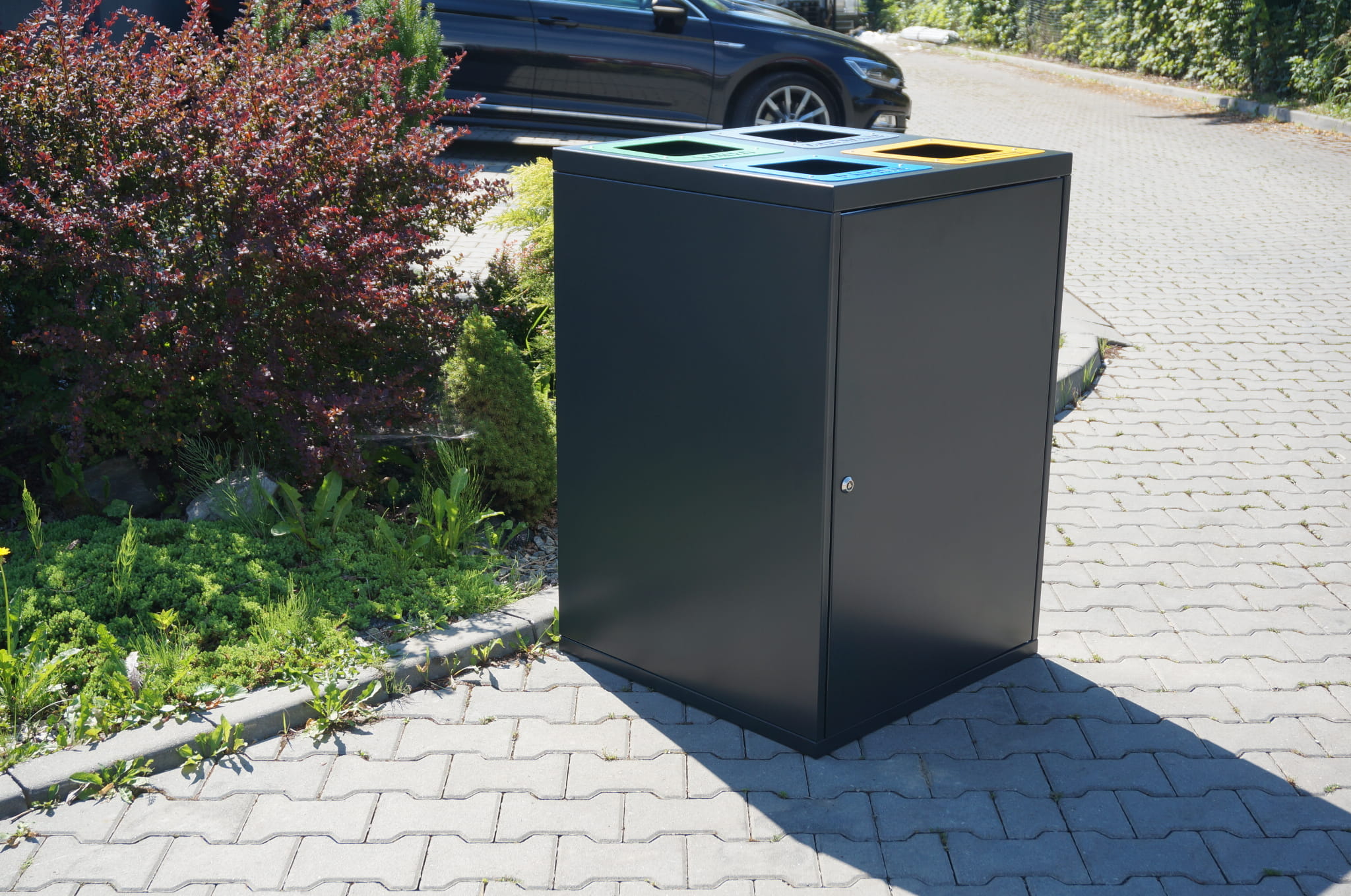 Kosz do segregacji odpadów Cube IV 4X80l, 4 komorowy, stal ocynkowana malowana, napisy wycinka laserowa