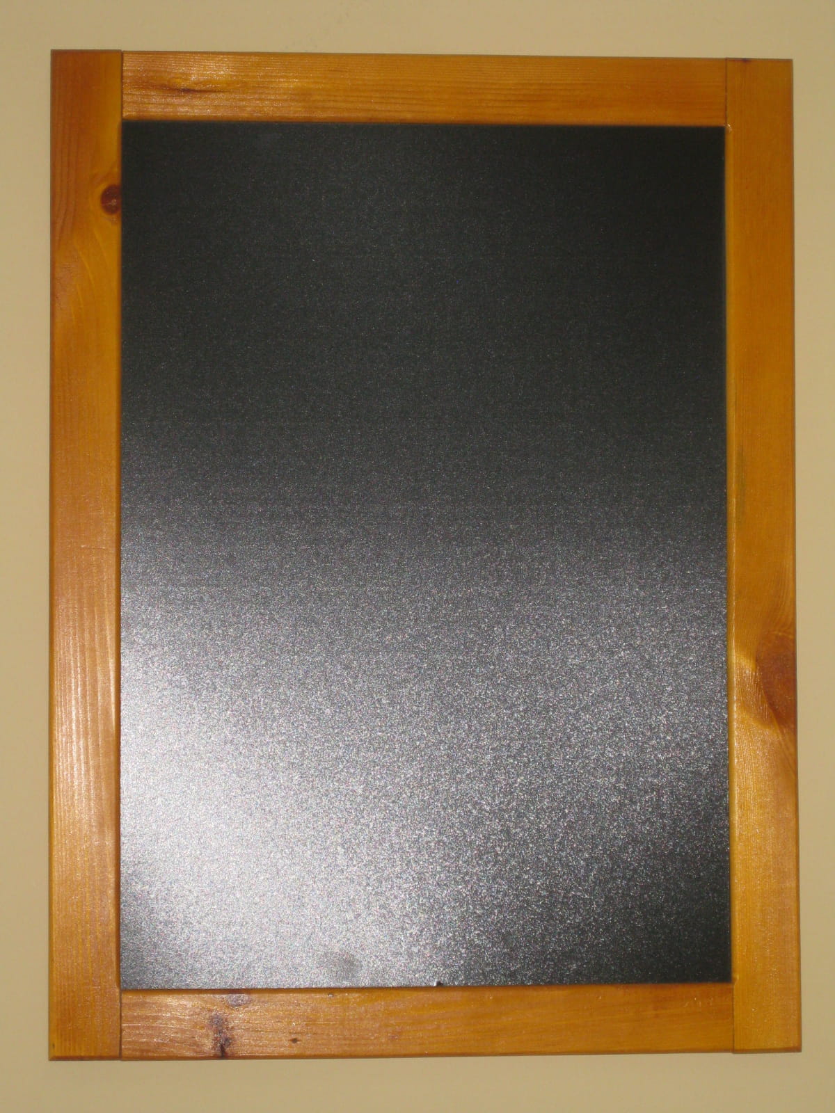 Tablica kredowa/ Rama  drewniana sosna - 60 x 87 cm